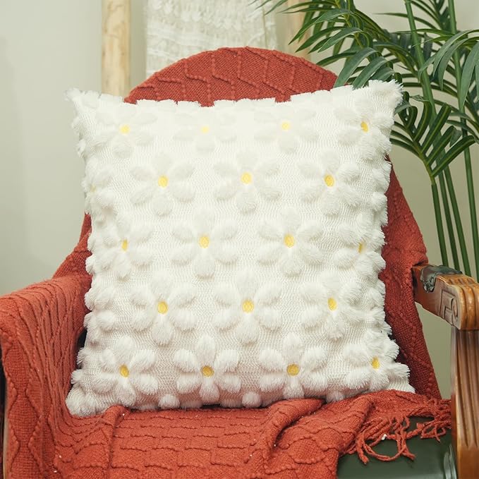 GEEORY Daisy Soft Plush Pillow Covers, 20 x 20 Inch Set of 2, Fluffy Faux Fur Wool Decorative Farmhouse Cushion Case for Sofa Home Decoration Cream GC030-20