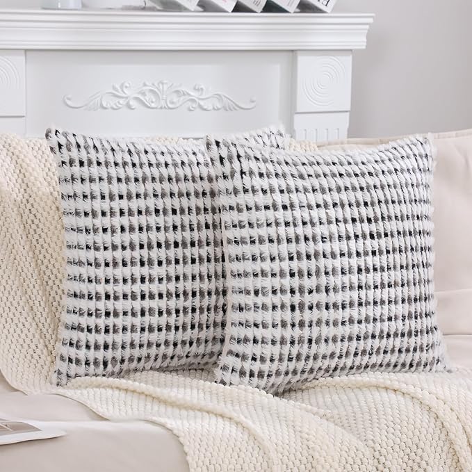 LUOYEHK Boho Throw Pillow Covers 18x18 Inch Set of 2 Chenille Tufted Pillowcase Farmhouse Neutral Cushion Covers for Couch Sofa Bed Living Room, Black Gray