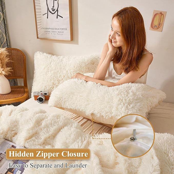 XeGe Faux Fur Throw Pillow Cases, Plush Shaggy Ultra Soft Pillow Covers, Fluffy Crystal Velvet Decorative Pillowcases, Furry Fuzzy Pillow Shams Zipper Closure, Set of 2(Standard, Light Beige)