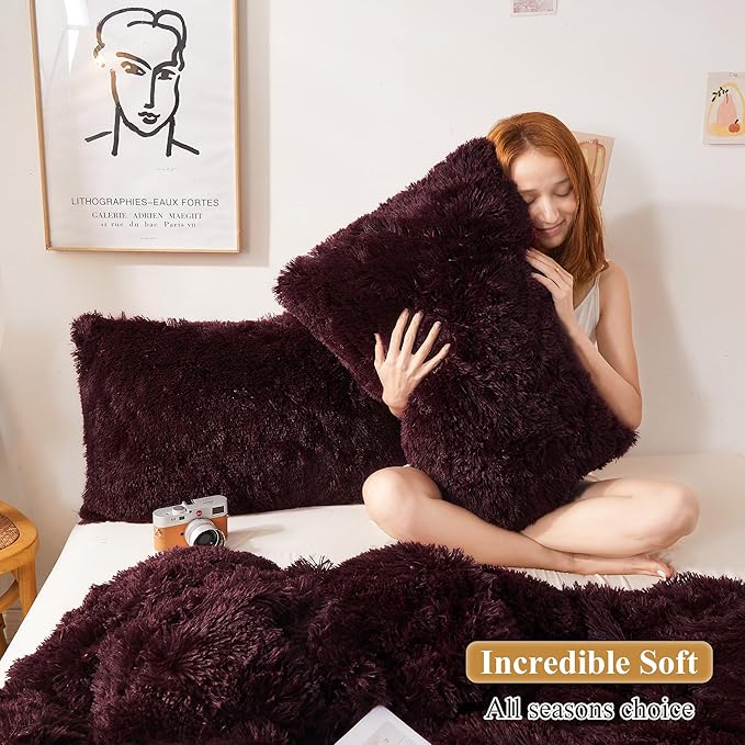 XeGe Faux Fur Throw Pillow Covers, Shaggy Fluffy Cushion Covers, Plush Furry Pillow Cases, Fuzzy Decorative Pillow Shams with Zipper Set of 2 for Sofa Bed Couch Living Room (18''x18'', Burgundy)