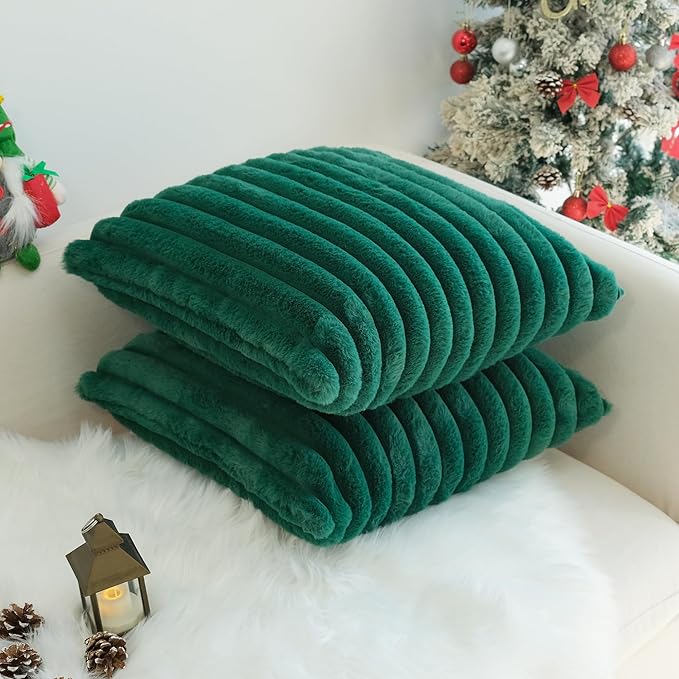 JOJUSIS Pack of 2 Faux Fur Plush Decorative Throw Pillow Covers Couch Cushion Case Soft Pillowcases (Dark Green, 16 x 16-Inch)