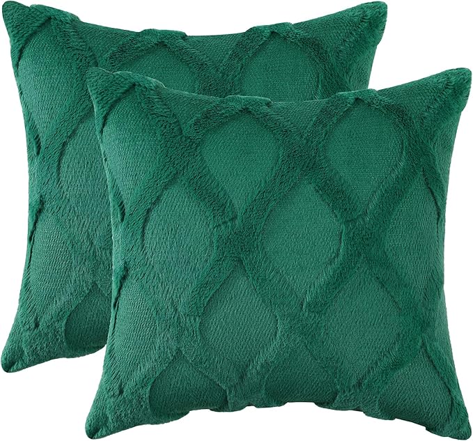 decorUhome Christmas Throw Pillow Covers 22x22 Inch Set of 2, Soft Plush Faux Fur Wool Green Couch Pillow Covers, Decorative Neutral Pillow Cases for Bed Sofa Living Room Home Decor