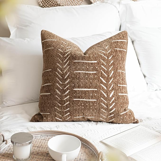 BlissBlush Fall Brown Decorative Throw Pillow Covers 18X18, Set of 2, Boho Farmhouse Cushion Cover, Cozy Soft Accent Pillowcase for Couch Sofa Bed Living Room Home Décor