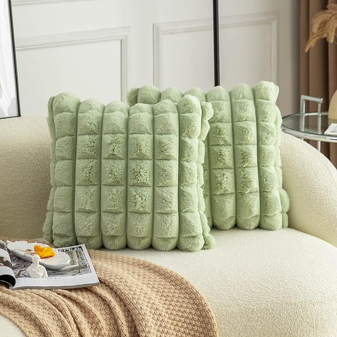 Neelvin Green Faux Fur Cozy Soft Plaid Decorative Throw Pillow Covers 22x22 inch Set of 2,Velvet Pillowcase Cushion Case for Sofa Couch