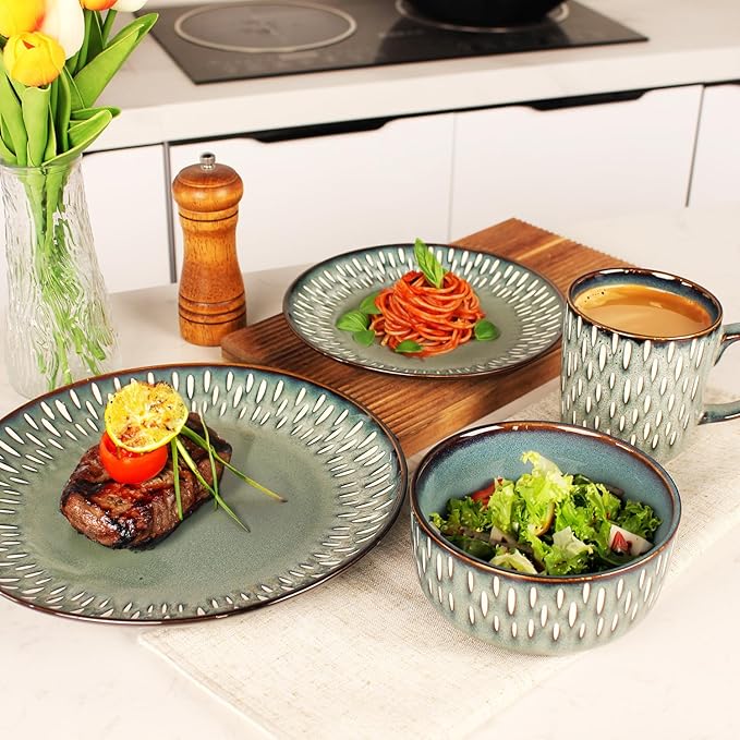 10.6-Inch Porcelain Plates Set, for Appetizer, Dinner Plates, Salad, Dessert, Snacks, Serving Plate Set of 4, Microwave and Dishwasher Safe, apply Home, Restaurant