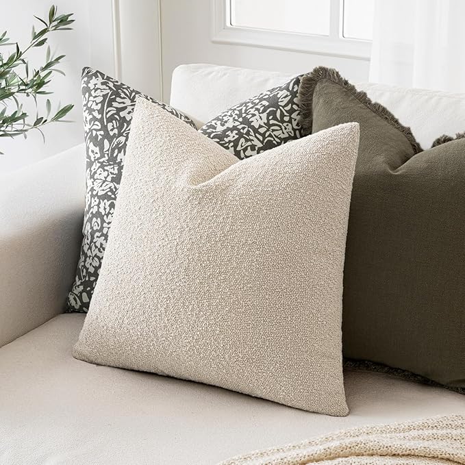 MIULEE 18x18 Inch Christmas Decorative Pillow Covers for Couch Bed Set of 2 Textured Boucle Neutral Winter Throw Pillows Natural Beige Accent Solid Cushion Pillowcases Sofa Livingroom Home Decor