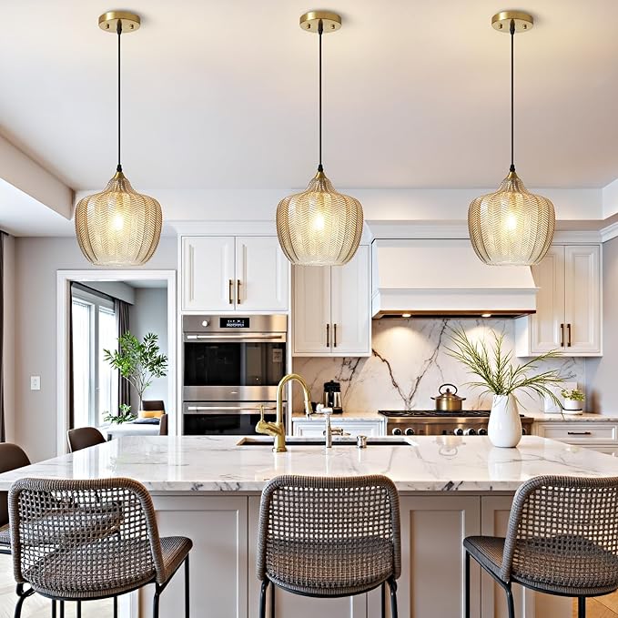 Modern Gold Pendant Light, Amber Glass Farmhouse Kitchen Island Pendant Light Fixture Adjustable Vintage Hanging Ceiling Light for Dining Room Corridor Bedroom 9.45 inch
