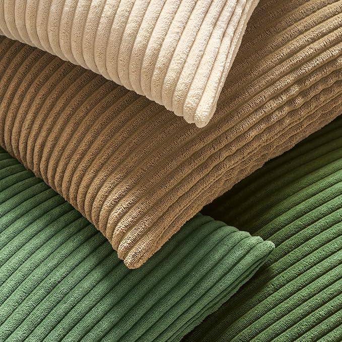 MIULEE Pack of 2 Pillow Covers Soft Soild Decorative Square Throw Pillow Covers Set Cushion Cases Pillowcases for Sofa Bedroom Car 18 x 18 Inch 45 x 45 Cm Moss Green