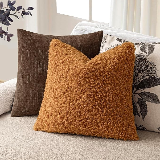 Foindtower 2 Pieces 18x18 Inch Orange, Faux Fur Throw Pillow Cover Accent Sherpa Furry Pillow Covers Fuzzy Soft Pillowcases Cozy Sheepskin Decorative Fleece Cushion Case for Bed Couch Living Room