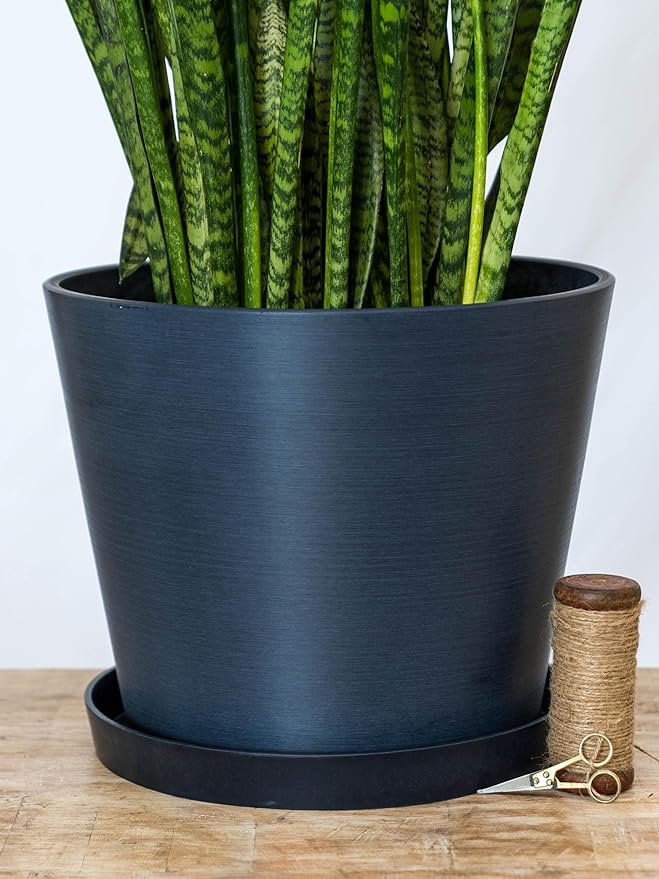 Selva Planter 16-inch, Dark Blue, Indoor/Outdoor