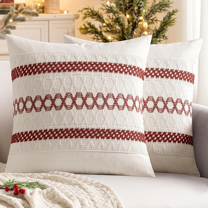 MIULEE Set of 2 Christmas Burgundy Boho Decorative Pillow Covers 20x20 Inch Farmhouse Rustic Couch Throw Pillows Modern Cotton Cushion Covers Retro Cute Macrame Woven Home Decor for Bed Sofa Chair
