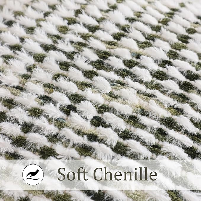 LUOYEHK Boho Throw Pillow Covers 12x20 Inch Set of 2 Farmhouse Neutral Lumbar Pillow Covers Chenille Tufted Pillowcase for Couch Sofa Bed Living Room, Green White