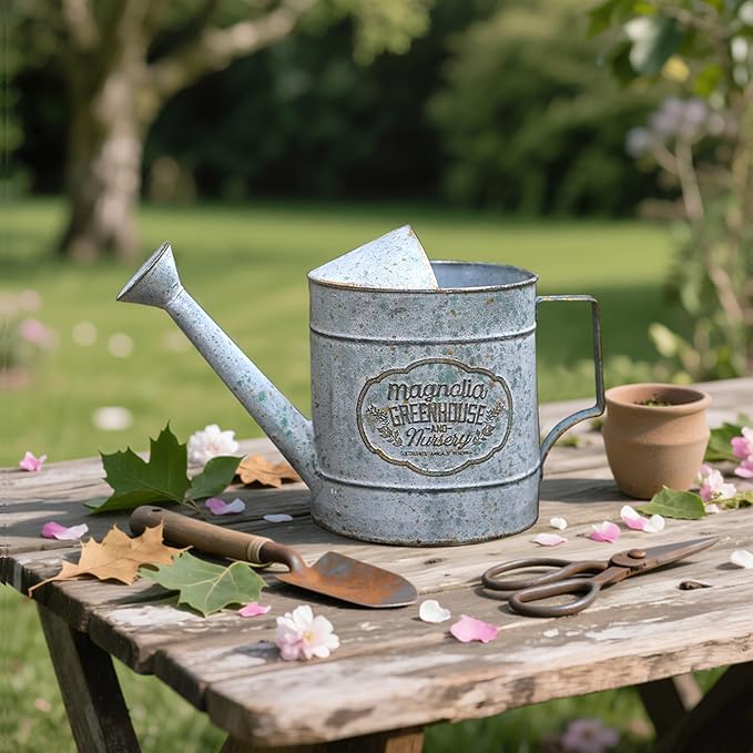 Vintage Metal Watering Can with Handle Rustic Farmhouse Watering Can Flower Pot Distressed Decorative Planter for Indoor Outdoor Garden Balcony Courtyard (Gray)