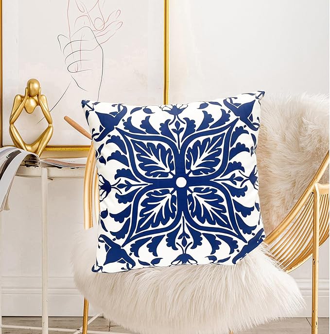 Decorative Throw Pillow Covers Set of 2 Blue Pillow Covers 20x20 inch Short Plush Floral Flower Throw Pillows,Farmhouse Cushion Covers Outdoor Pillow Covers for Couch Sofa Bed Living Room