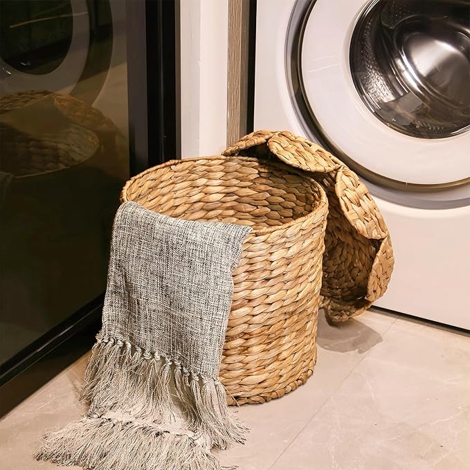 Vintage Woven Storage Basket with Scalloped Lid - Handwoven Water Hyacinth Laundry Hamper for Clothes, Blankets, Toys Organizing - Natural Wicker Basket with Lid (Small Round)