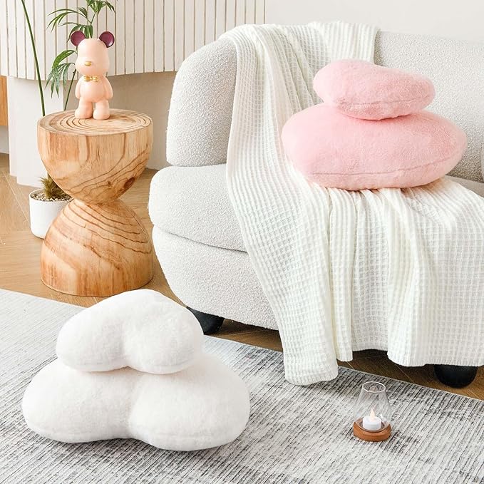 Pink Heart Pillows, Cute Heart Decorative Pillow, Heart Shaped Throw Pillows for Bed, Faux Rabbit Fur Plush Hoom Decor Pillow Cushion for Chair Sofa Living Room (Large-19.6"x15.7")
