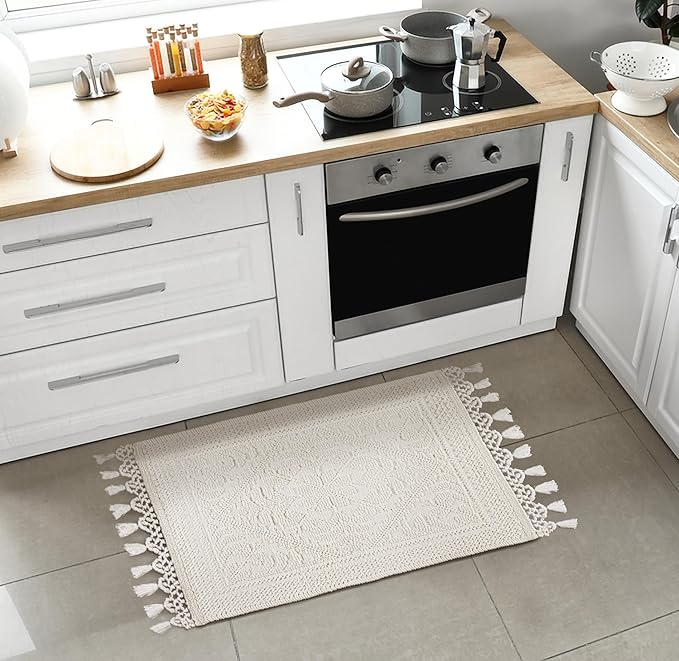Savi Home Cotton Woven Jacquard Bathroom Rug Set of 2, Woven Fringe Bathroom Mats, 100% Cotton, Non - Slip Bath Mat, Durable Thick Bath Mat 17”x30”& 20"x38" with Fringes, Ivory