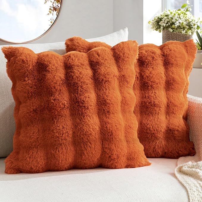 MIULEE Pack of 2 Decorative Pillow Covers Fall Thick Soft Plush Faux Fur Throw Pillows Luxury Home Decor for Couch Bedroom Living Room Sofa,18x18 Inch Rust