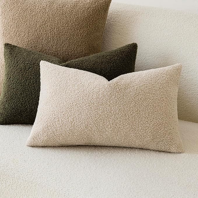 Foindtower Pack of 2, Curly Faux Fur Decorative Throw Pillow Covers Soft Plush Cushion Case with Zipper Cozy Boho Lumbar Pillowcase for Home Living Room Couch Bedroom Sofa 12 x 20 Inch, Light Beige
