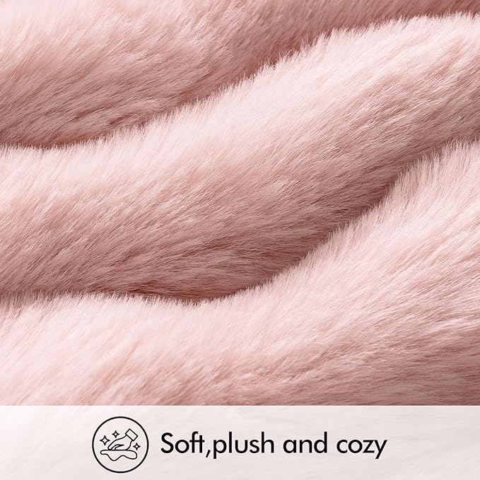 MIULEE Pack of 2 Decorative Pillow Covers Thick Soft Plush Faux Fur Throw Pillows Luxury Home Decor for Couch Bedroom Living Room Sofa,18x18 Inch Light Pink