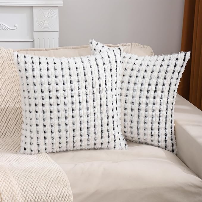 LUOYEHK Boho Throw Pillow Covers 20x20 Inch Set of 2 Chenille Tufted Pillowcase Farmhouse Neutral Cushion Covers for Couch Sofa Bed Living Room, Black White