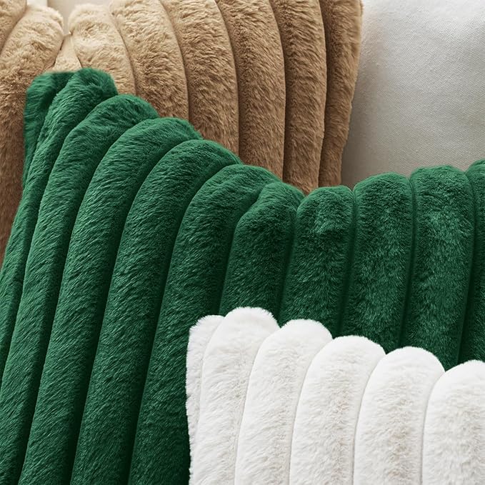 MIULEE Faux Fur Christmas Decorative Throw Pillow Covers 20x20 Inch Set of 2, Modern Spring Home Decor Soft Plush Couch Pillows Cozy Fluffy Cushion Covers for Sofa Bed Dark Green