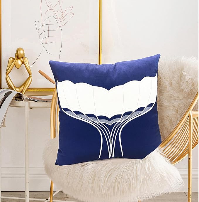 Decorative Throw Pillow Covers Set of 2 Whale Caudal Fin Pillow Covers 18x18 inch Super Soft Short Plush Square Throw Pillows,Farmhouse Outdoor Pillow Covers for Couch Sofa Bed Living Room