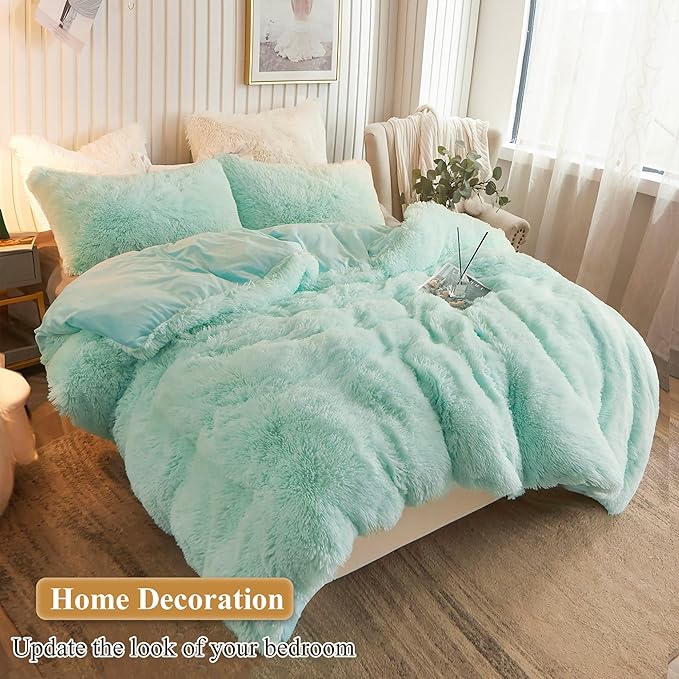 XeGe Faux Fur Throw Pillow Cases, Plush Shaggy Ultra Soft Pillow Covers, Fluffy Crystal Velvet Decorative Pillowcases, Furry Fuzzy Pillow Shams Zipper Closure, Set of 2 (Standard, Aqua Green)