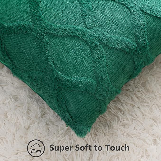 decorUhome Christmas Throw Pillow Covers 20x20 Inch Set of 2, Soft Plush Faux Fur Wool Green Couch Pillow Covers, Decorative Neutral Pillow Cases for Bed Sofa Living Room Home Decor