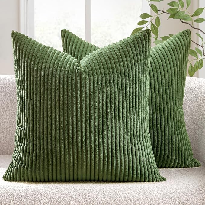 MIULEE Pack of 2 Pillow Covers Soft Soild Decorative Square Throw Pillow Covers Set Cushion Cases Pillowcases for Sofa Bedroom Car 18 x 18 Inch 45 x 45 Cm Moss Green