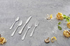 Oneida Flight Steak Knives, Set of 4, Silver