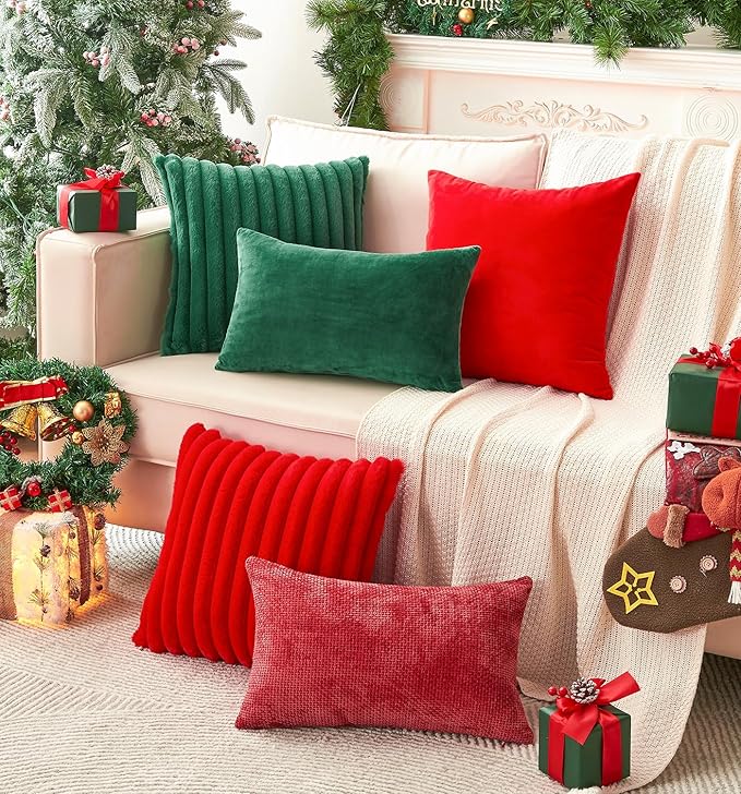 Pack of 2 Christmas Green Pillow Covers 18x18 Inch Decorative Faux Fur Emerald Throw Pillow Cover, Soft Lumbar Plush Pillowcases for Couch Sofa Bed Living Room, Fluffy Cute Home Boho Decor