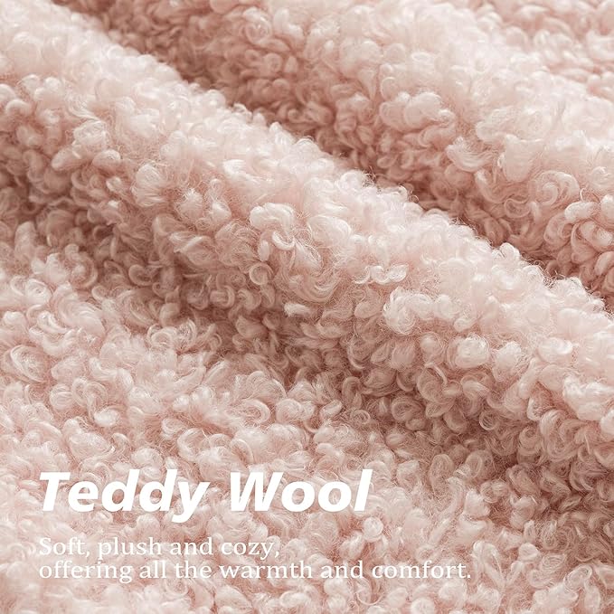 Foindtower 2 Pieces 22x22 Inch Light Pink, Faux Fur Throw Pillow Cover Accent Sherpa Furry Pillow Covers Fuzzy Soft Pillowcases Cozy Sheepskin Decorative Fleece Cushion Case for Bed Couch Living Room