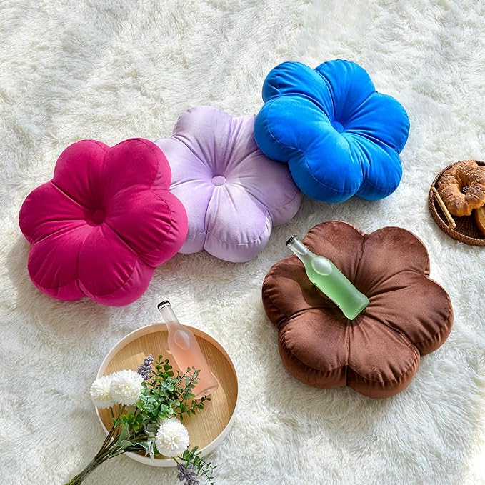 Xuyier Flower Pillow, Flower Shaped Throw Pillows with Velvet for Couch Bed Sofa Chair, Cute Home Decor Floor Seating Cushion Pillows for Living Room Bedroom(15 Inches, Lavender)