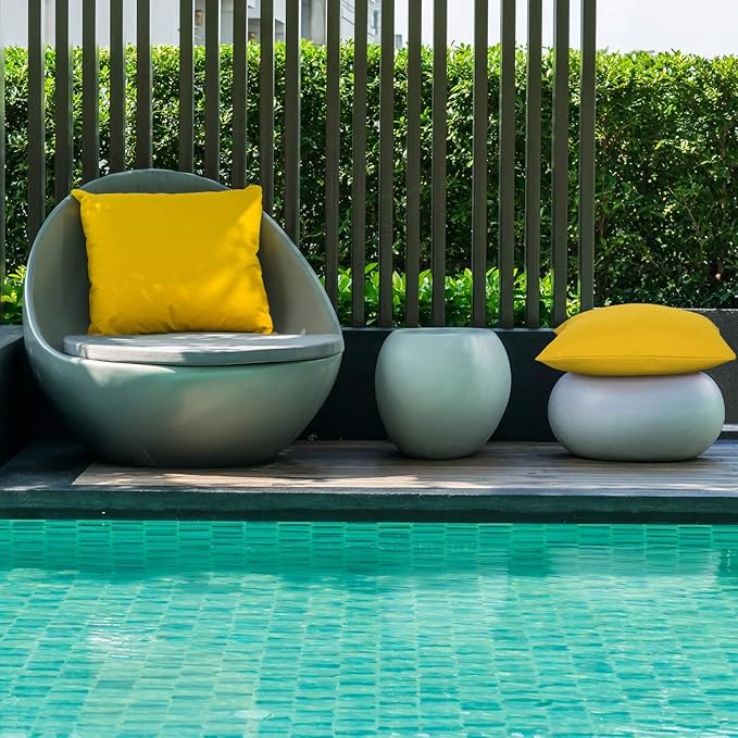 Boao 4 Pack Christmas Decorative Outdoor Waterproof Throw Pillow Covers Square Patio Balcony Garden Waterproof Cushion Case PU Coating Pillow Shell for Couch Bed Patio Sofa, 18 x 18 Inch
