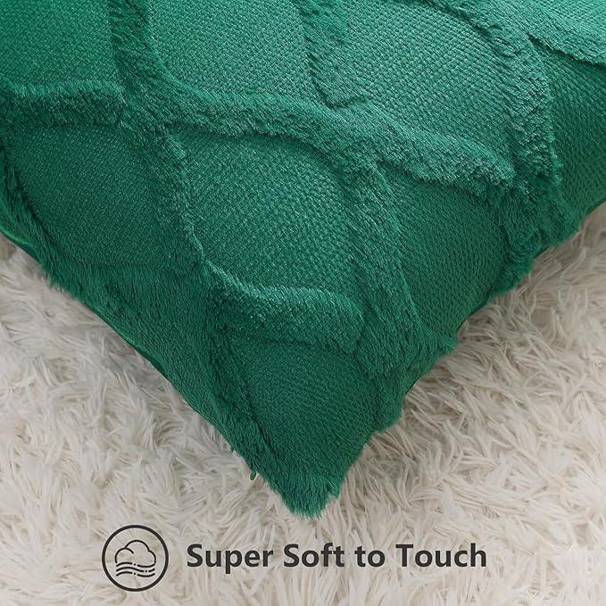 decorUhome Christmas Throw Pillow Covers 22x22 Inch Set of 2, Soft Plush Faux Fur Wool Green Couch Pillow Covers, Decorative Neutral Pillow Cases for Bed Sofa Living Room Home Decor