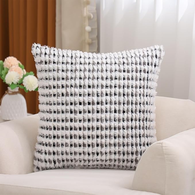 LUOYEHK Boho Throw Pillow Covers 20x20 Inch Set of 2 Chenille Tufted Pillowcase Farmhouse Neutral Cushion Covers for Couch Sofa Bed Living Room, Black Gray