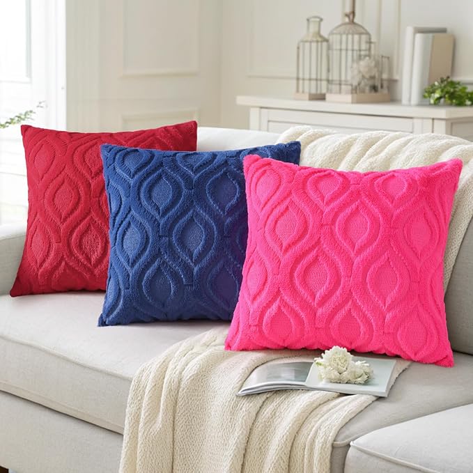 decorUhome Christmas Throw Pillow Covers 18x18 Inch Set of 2, Soft Plush Decorative Faux Fur Red Solid Couch Pillow Covers, Accent Farmhouse Neutral Square Euro Pillow Cases for Sofa Bed Living Room