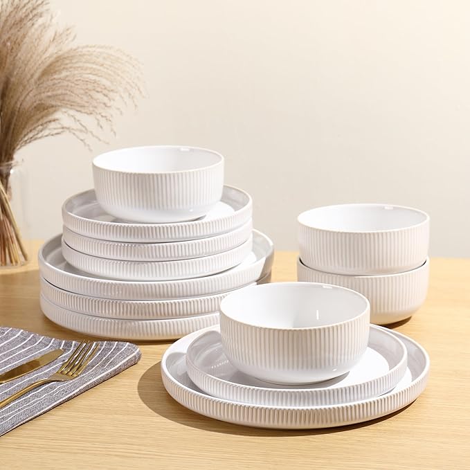 Frewinky Ceramic Dinnerware Sets for 4, Round Reactive Glaze Porcelain Plates and Bowls Sets, Scratch Resistant Modern Dishes Set, Dishwasher & Microwave Safe, Service for 4-White