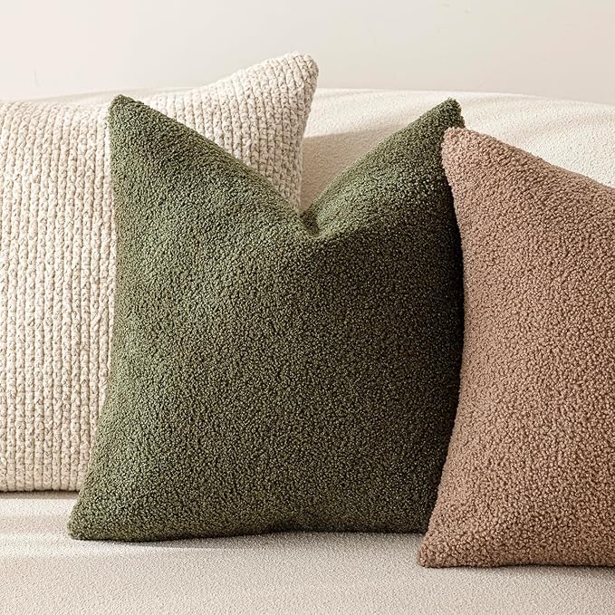 Foindtower Pack of 2, Curly Faux Fur Decorative Throw Pillow Covers Soft Neutral Plush Cushion Case with Zipper Cozy Modern Pillowcase for Home Living Room Couch Bed Sofa 20 x 20 Inch, Moss Green