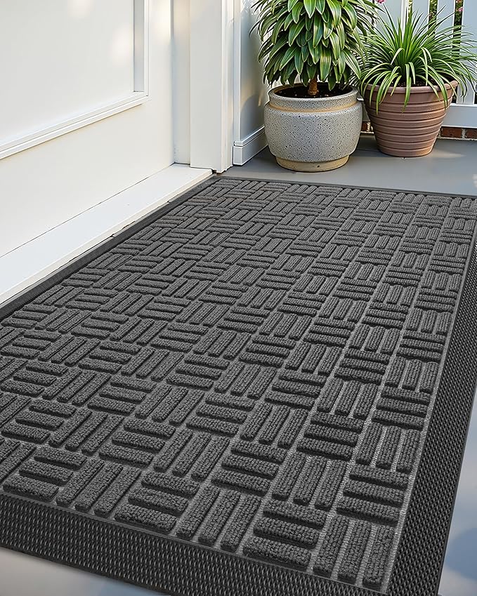 Color&Geometry Front Door Mat Outside Entrance, Heavy Duty Non Slip Low Profile Doormat for Entryway, Trap Dirt and Moisture Welcome Mats All-Weather, Easy Clean, Patio, Garage, 17"x30" Grey
