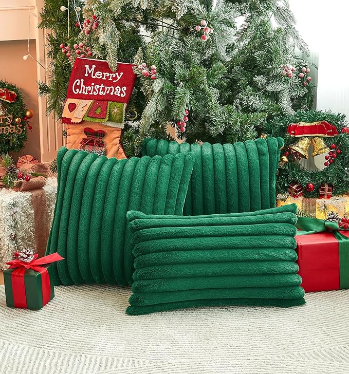 Pack of 2 Christmas Green Pillow Covers 18x18 Inch Decorative Faux Fur Emerald Throw Pillow Cover, Soft Lumbar Plush Pillowcases for Couch Sofa Bed Living Room, Fluffy Cute Home Boho Decor