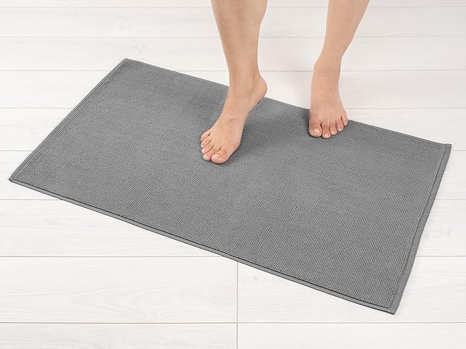 American Soft Linen Bath Rug, 20 in 34 in 100% Cotton Bath Mats Rugs for Bathroom, Slip Reducer Washable Shaggy Form Area Rugs, Light Grey Bath Rug