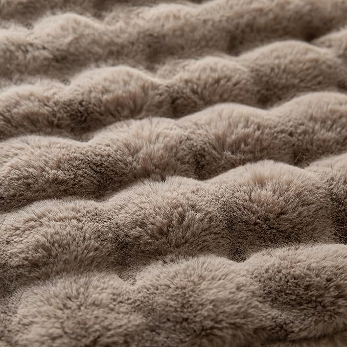 Pack of 2 Thick Plush Throw Pillow Covers Fluffy Wave Faux Fur Decorative Cushion Covers Soft Wool Pillowcase for Sofa Couch Livingroom 16x16 Inch Taupe