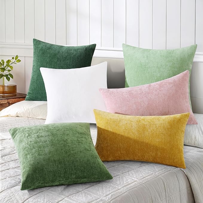 decorUhome Chenille White Throw Pillow Covers 22x22 Inch Set of 2, Decorative Soft Couch Pillow Covers Solid Dyed Accent Velvet Farmhouse Neutral Square Christmas Pillow Cases for Sofa Bed Living Room
