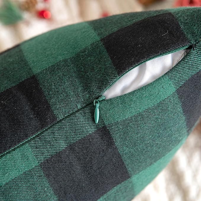 MIULEE Pack of 2 Christmas Classic Retro Checkers Plaids Polyester Linen Soft Solid Cushion Case Green and Black Decorative Porch Throw Pillow Covers for Home Decor Sofa Bedroom Car 26 x 26 Inch