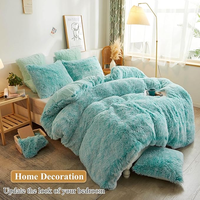 XeGe 2 Pieces Faux Fur Throw Pillow Covers, Shaggy Fluffy Cushion Covers, Cute Fuzzy Decorative Pillow Covers, Plush Furry Velvet Pillowcases for Bed Couch Living Room (18''x18'', Aqua Ombre)