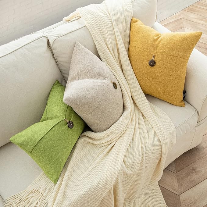 Phantoscope Pack of 2 Farmhouse Throw Pillow Covers Premium Coconut Button Vintage Linen Solid Decorative Pillow Cover for Couch Bed and Chair, Oat Beige 18 x 18 inches 45 x 45 cm