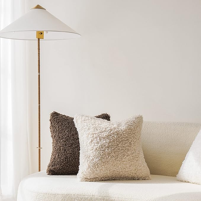 Foindtower 2 Pieces 24x24 Inch Neutral Cream, Faux Fur Throw Pillow Cover Accent Sherpa Pillow Fuzzy Soft Pillowcases Sheepskin Decorative Fleece Cushion Case for Bed Couch Living Room