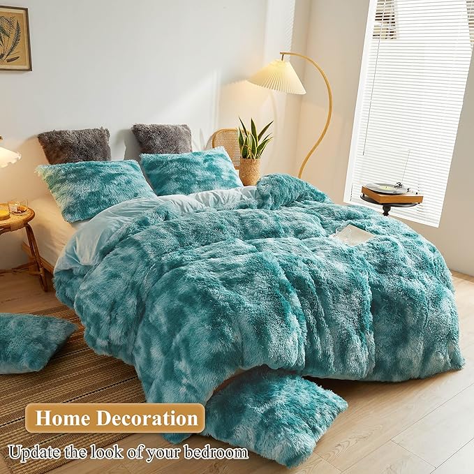 XeGe Tie Dye Faux Fur Throw Pillow Covers, Luxury Fluffy Plush Pillow Shams, Ombre Shaggy Decorative Pillow Cushion Cover for Sofa Bed Couch Zipper Closure, Pack of 2(18''x18'', Tie Dye Teal Green)